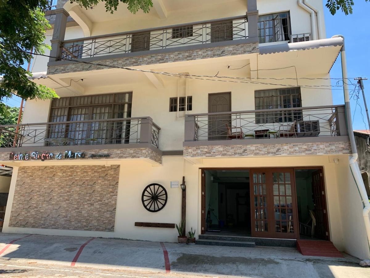 Beinte Singko De Marso Apartments Candon Extérieur photo