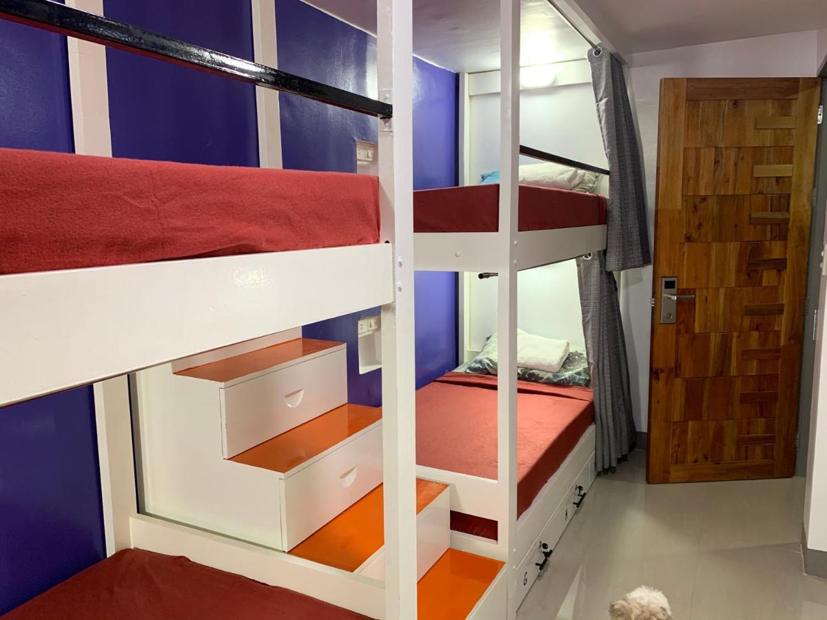 Beinte Singko De Marso Apartments Candon Extérieur photo